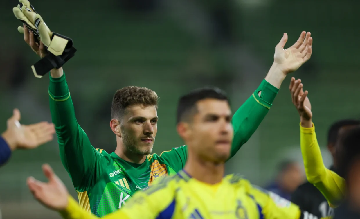 Brazilian Goalkeeper Bento Proving Worth As Al Nassr Title Chase Heats Up