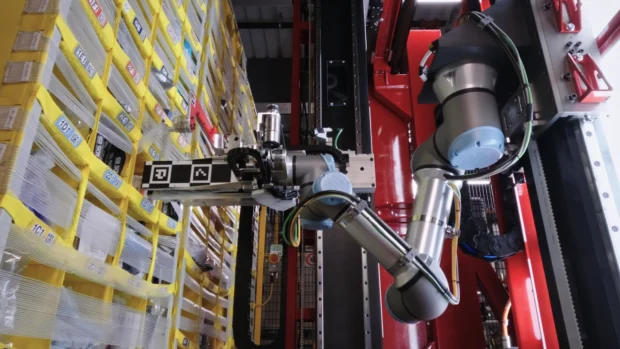 Amazon's New Robot Vulcan Outperforms Humans In Warehouse Tasks