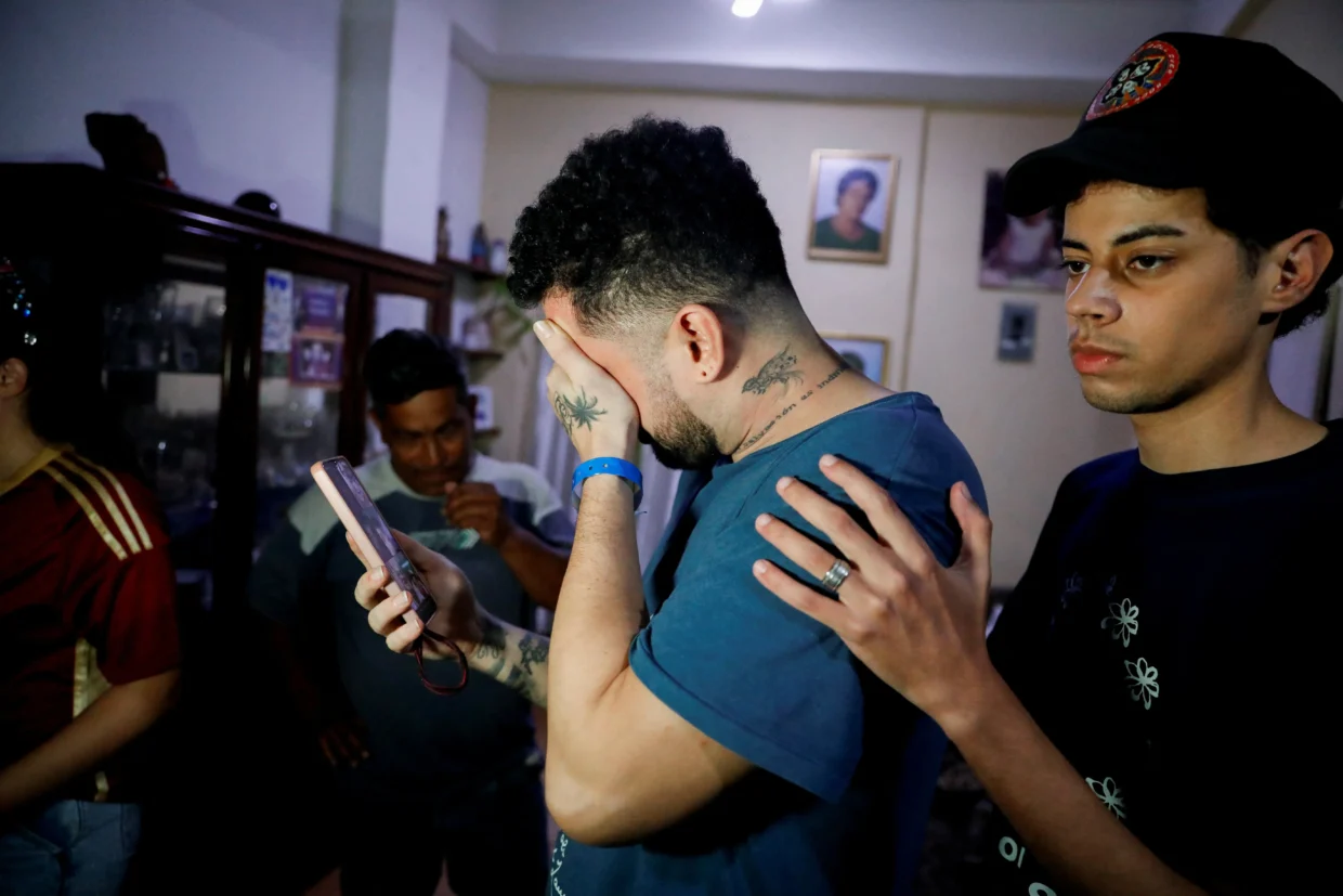 Venezuela Accuses El Salvador President of Torturing 252 Migrants