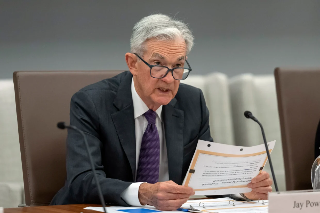 Trump Demands Powell Step Down as Fed Chair Amid Rate Cut Dispute