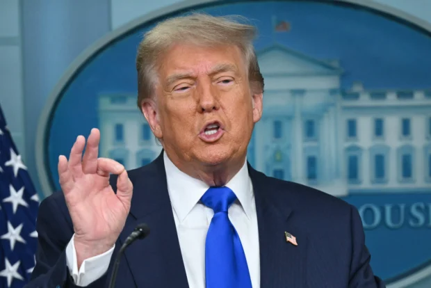 Trump Slashes Vietnam Tariffs From 46% to 20% in Last-Minute Trade Deal